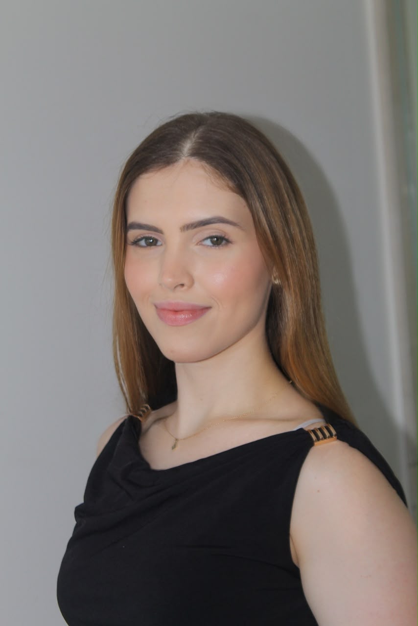 Dra. Manuela Moreira